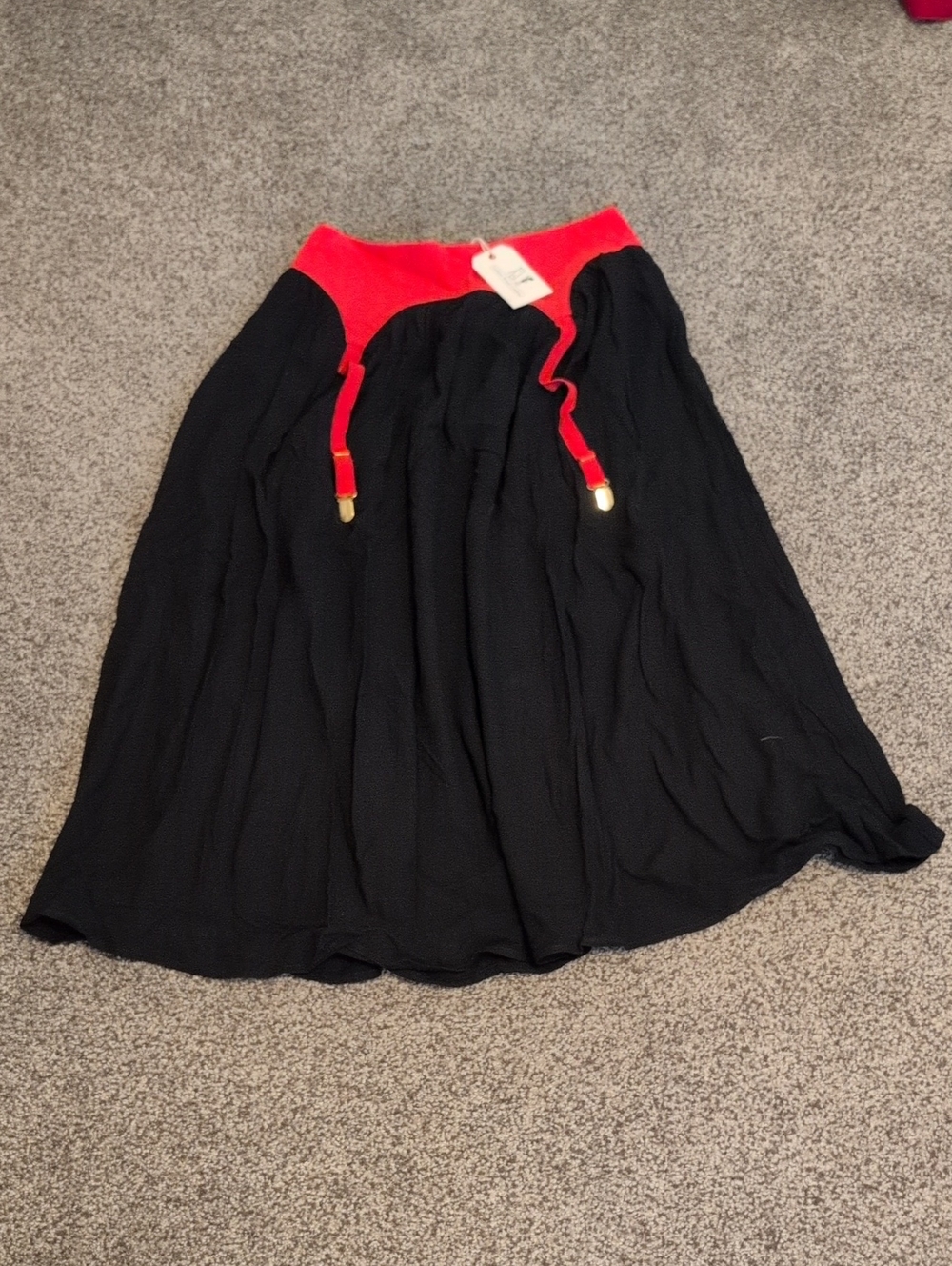 Fashion Brand Company Red/Black Linen Garter Skirt S